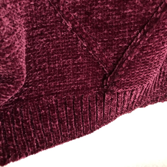 🎉HP🎉✨🌺Petite Sweater—Black Tape Brand - Picture 14 of 16